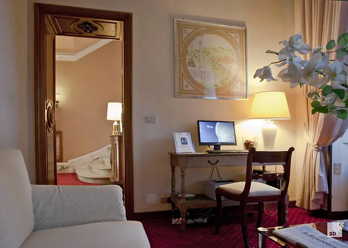Aldrovandi Otel