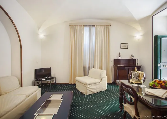 Aldrovandi Otel